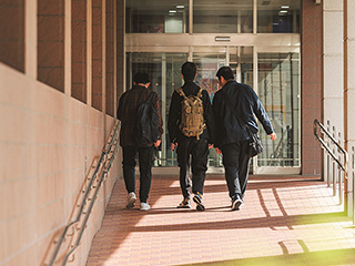 スマートコミュニケーション工学科